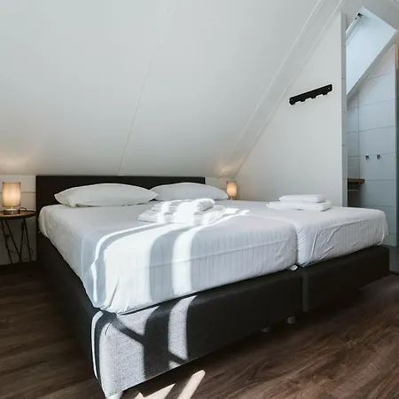 10 Persoons Luxe Ouddorp